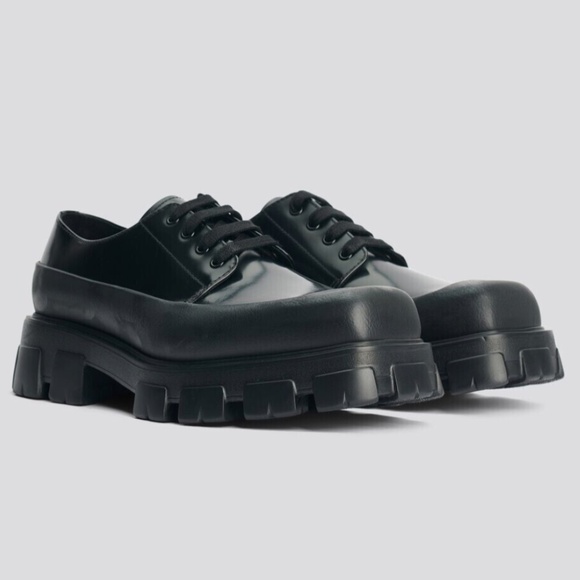 PRADA Brushed leather Rubber Monolith Derby shoe 2EG411 11 - Picture 1 of 11